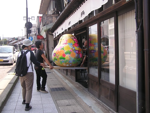 ひゃくまんさんの家　FRP造形　看板　看板製作　店舗看板