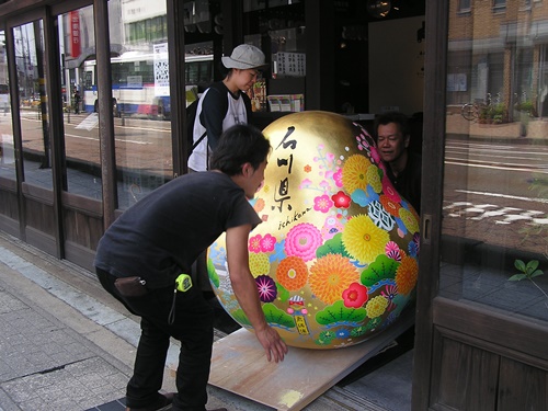 ひゃくまんさんの家　FRP造形　看板　看板製作　店舗看板